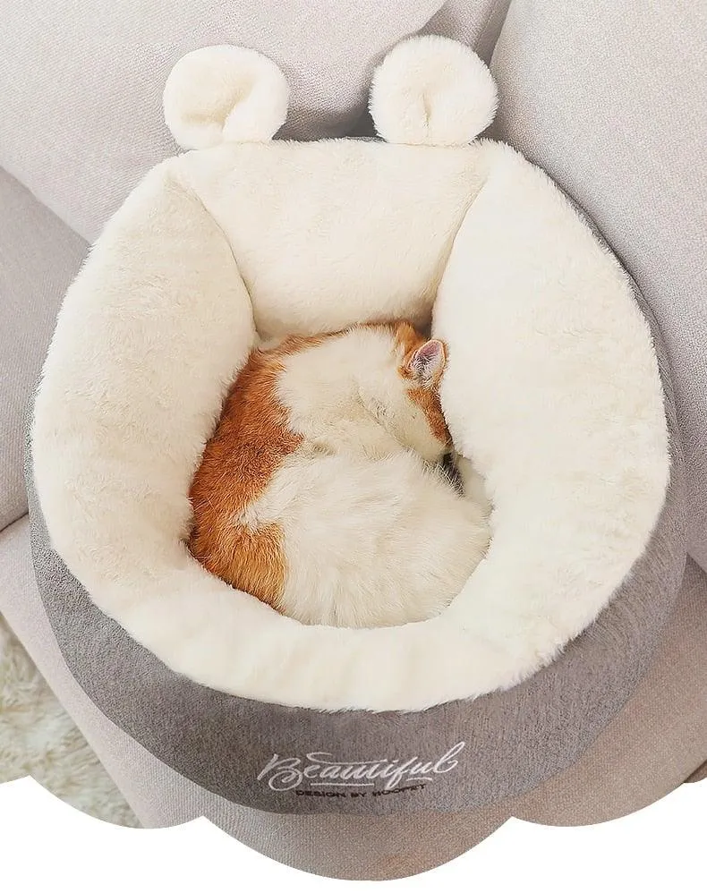 Comfortable Sleeping Warming Bed for Pet.