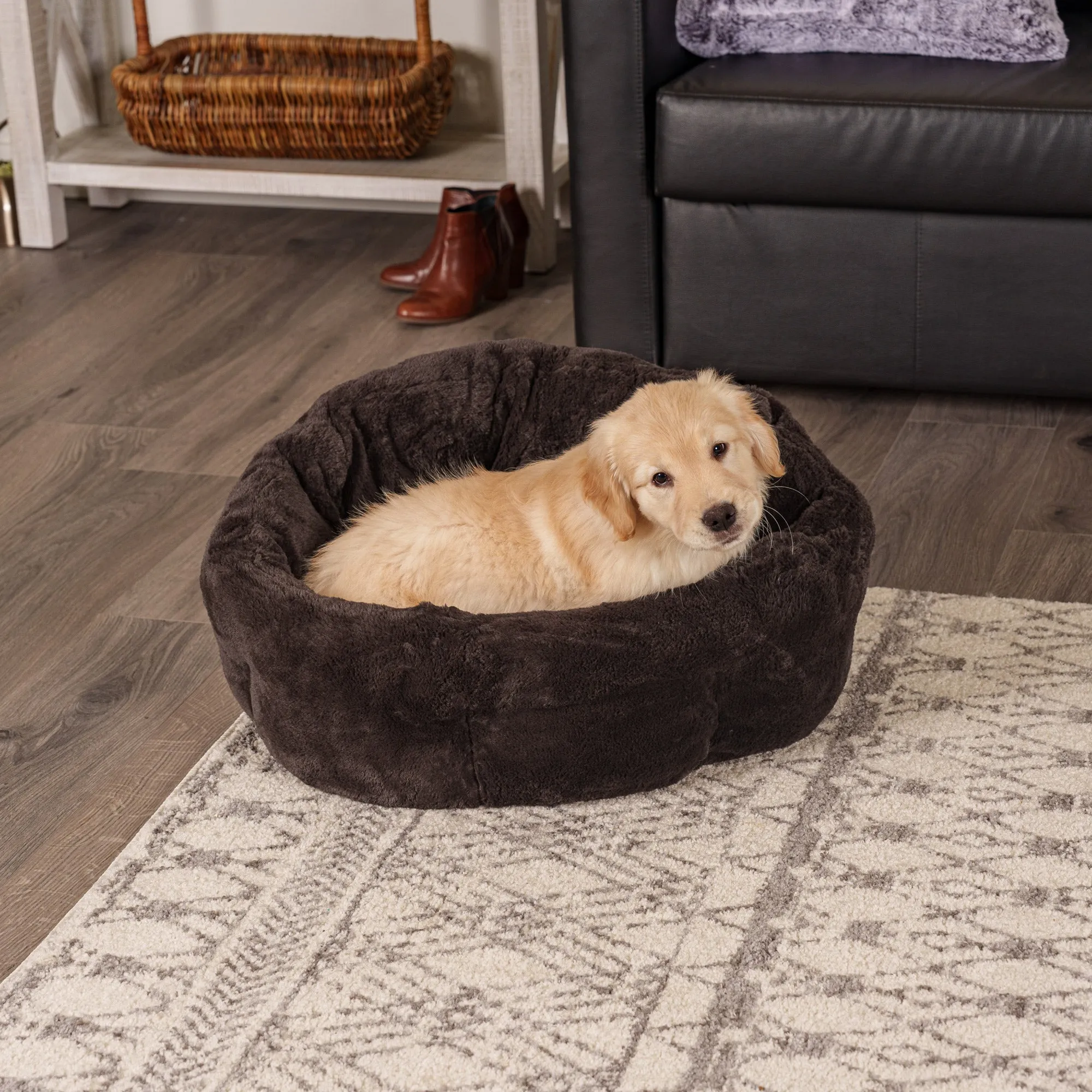 Luxe Fur Hi-Lo Cuddler Pet Bed