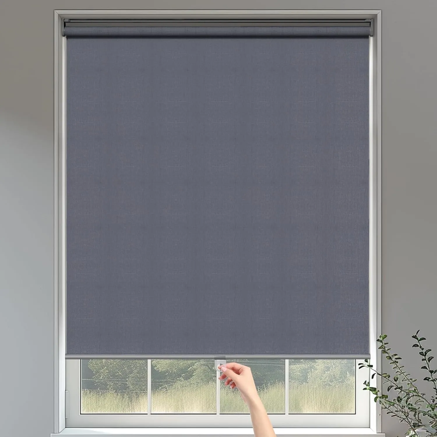 Sunvivi 100% Blackout Roller Shades for Windows, Pull Down Shades for Windows with Thermal Insulated Waterproof Fabric